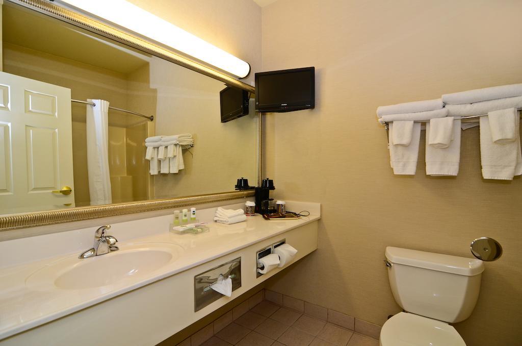 Country Inn & Suites By Radisson, Stevens Point, Wi Quarto foto